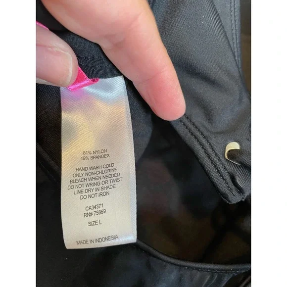 Betsey Johnson black pink floral tankini top padded wireless ruched. Size L - Picture 6 of 6